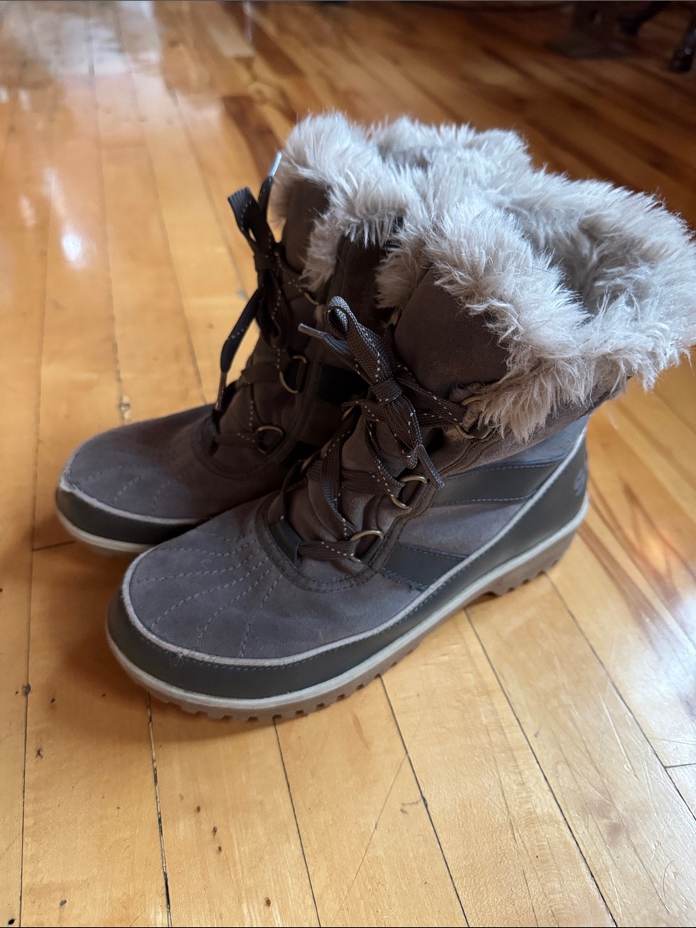 Sorel Grey Suede Tivoli Winter Boots